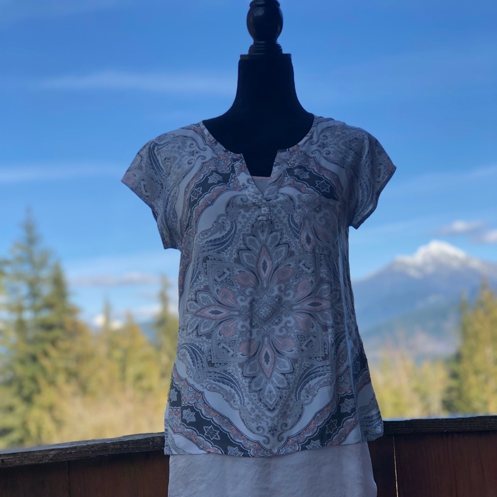 Lightweight printed blouse